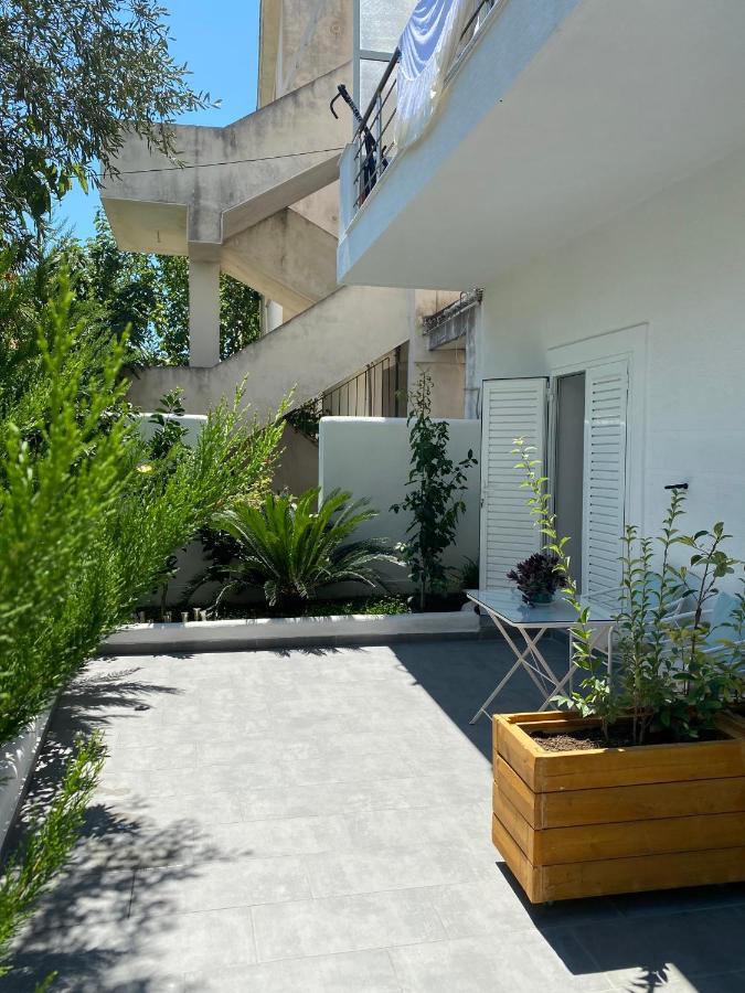 Lr Apartment Sarandë